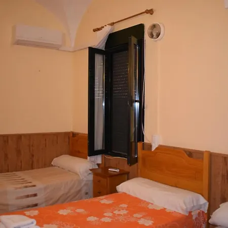 Rural Capilla Hotell 3*